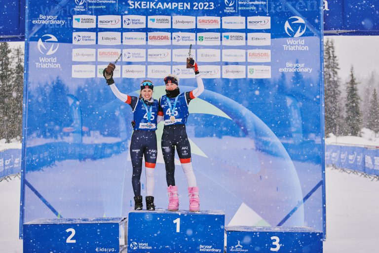 Le podium des femmes U23 : Victoria Nitteberg (NOR) à droite, Julie Meinicke (NOR) à gauche.